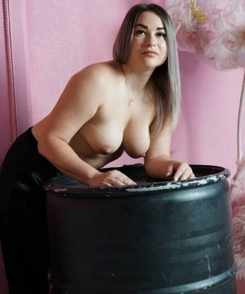 Анкета проститутки Маринка - город Карша, 33 года, №967